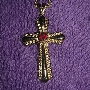 STUNNING GENUINE AVON GARNET CROSS NECKLACE ~ NIB